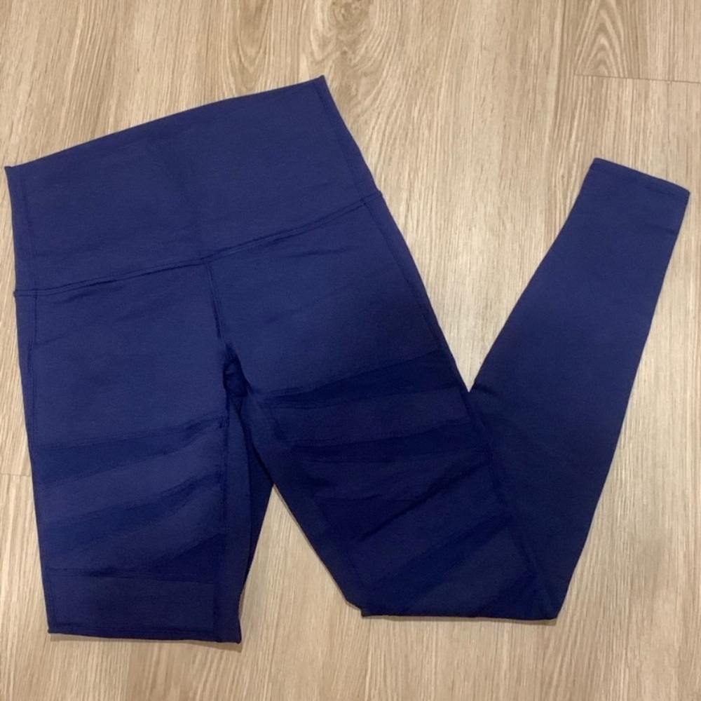 Lululemon blue mesh zig zag leggings